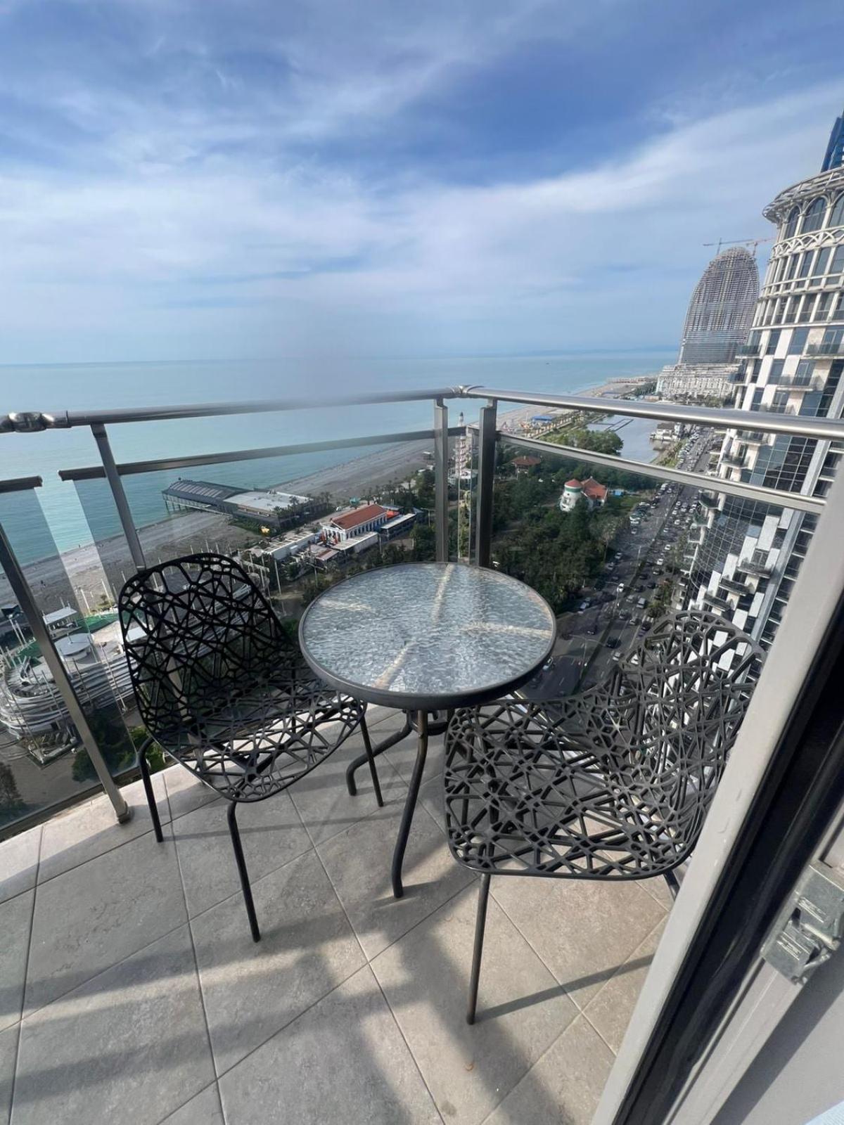 Seaview Panoramic Apartments Orbi Sea Towers Batumi Dış mekan fotoğraf