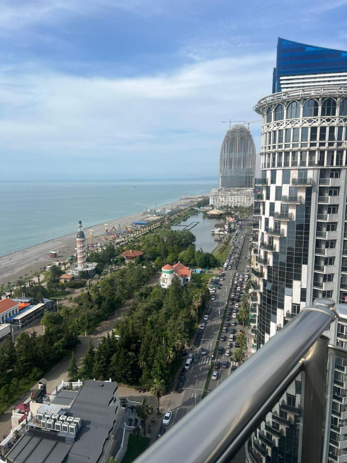 Seaview Panoramic Apartments Orbi Sea Towers Batumi Dış mekan fotoğraf